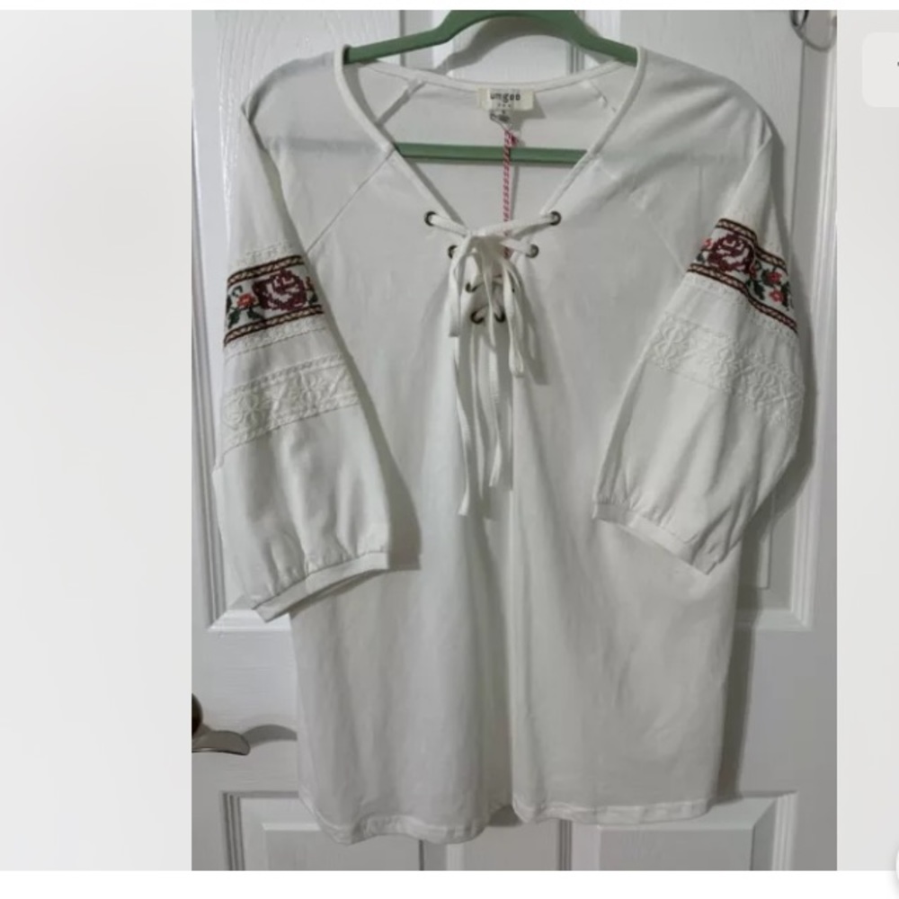 UMGEE Ladies BOHO Peasant Top Boutique Brand SMALL